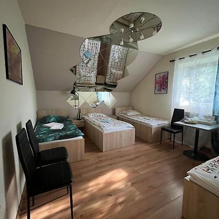 Zajazd Lesny Zakatek Dawniej Zajazd Don Kichot Lodž Exteriér fotografie